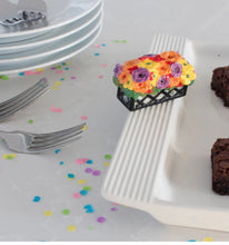 Nora Fleming Mini, love blooms here