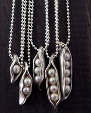 Vintage Pearl ~ Mini Peas in a Pod Necklace